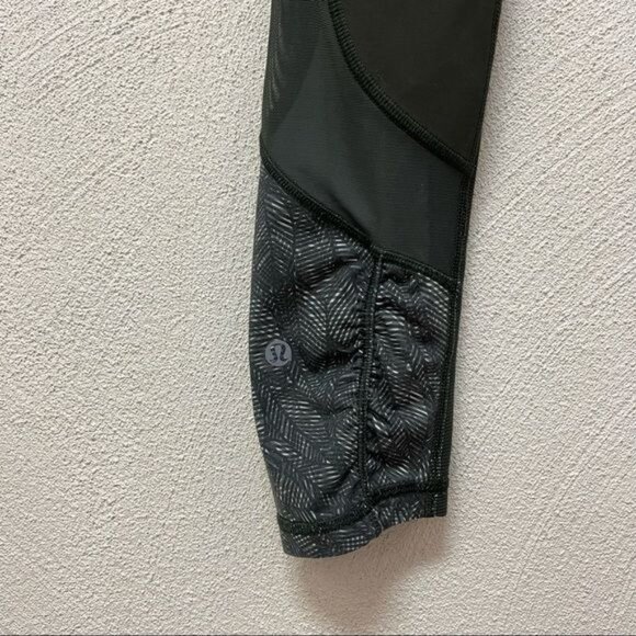 Lululemon High Times Olive Green Mesh Side Pockets Leggings 4 - Picture 5 of 5